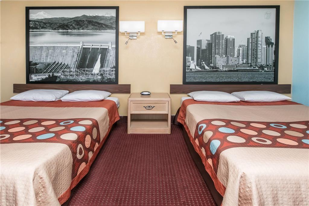 Super 8 By Wyndham Bishop Motel Bilik gambar